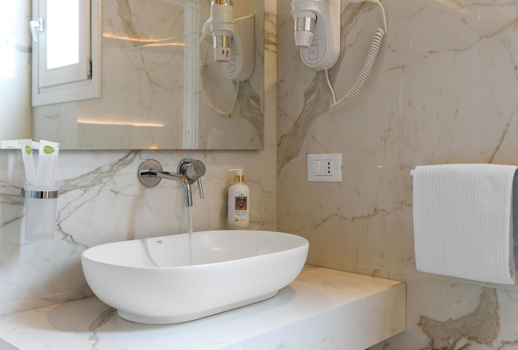 Andromeda Hotel Сан-Вито-Ло-Капо Номер фото